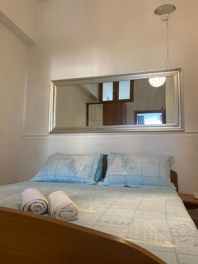Apartmani 'Saraena' Baška Voda Esterno foto