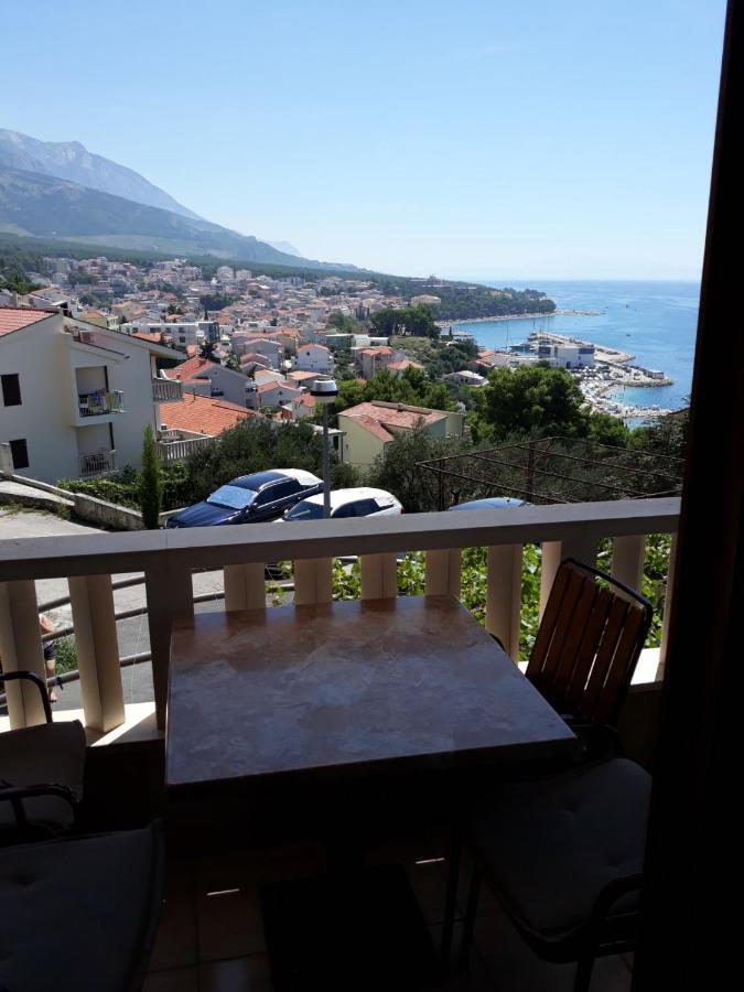 Apartmani 'Saraena' Baška Voda Esterno foto