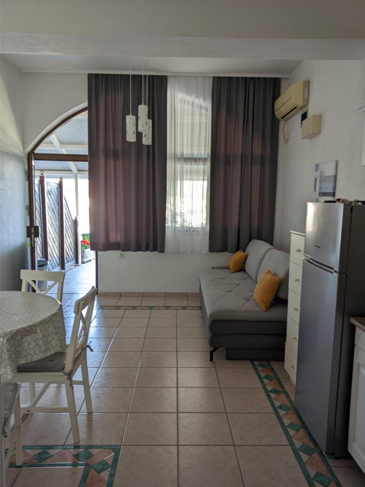 Apartmani 'Saraena' Baška Voda Camera foto